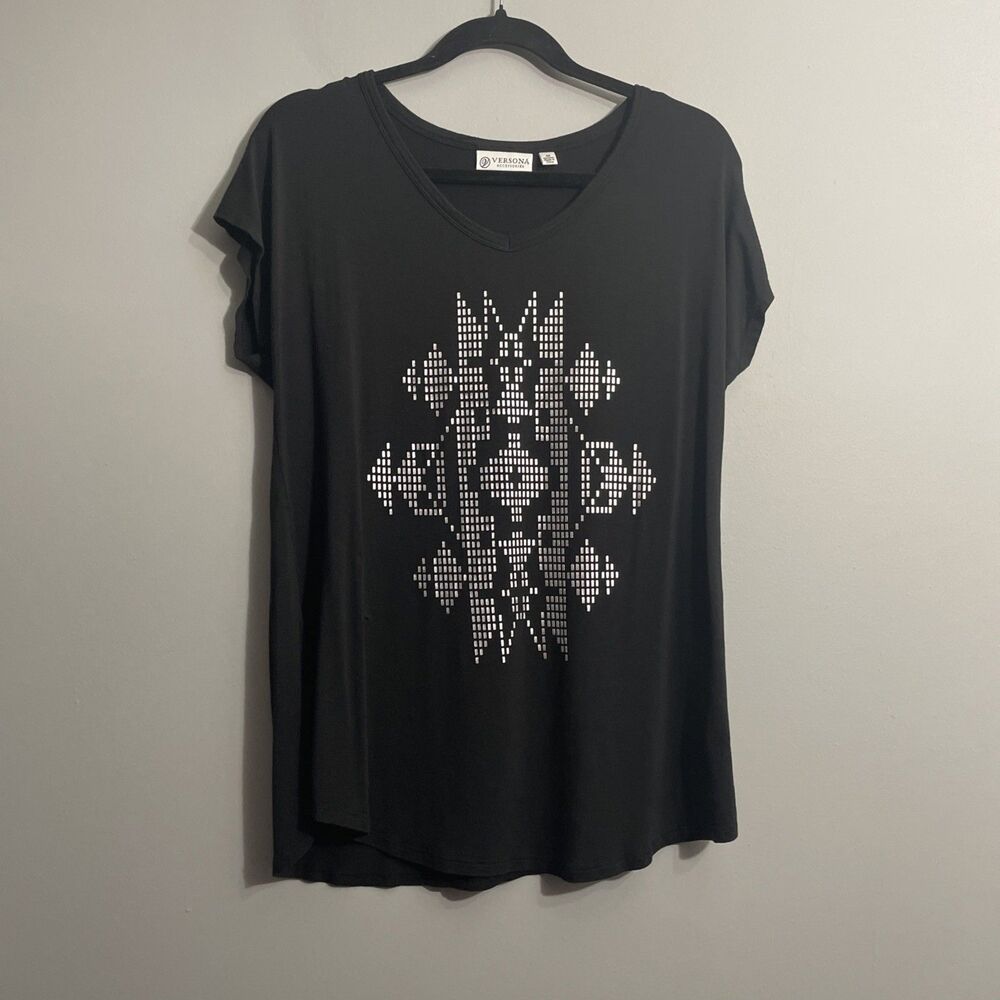 Versona Accessories Women's Black Geo Print T-Shirt Size M Lightweight